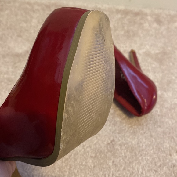 Bucco red patent high heel - Picture 9 of 10